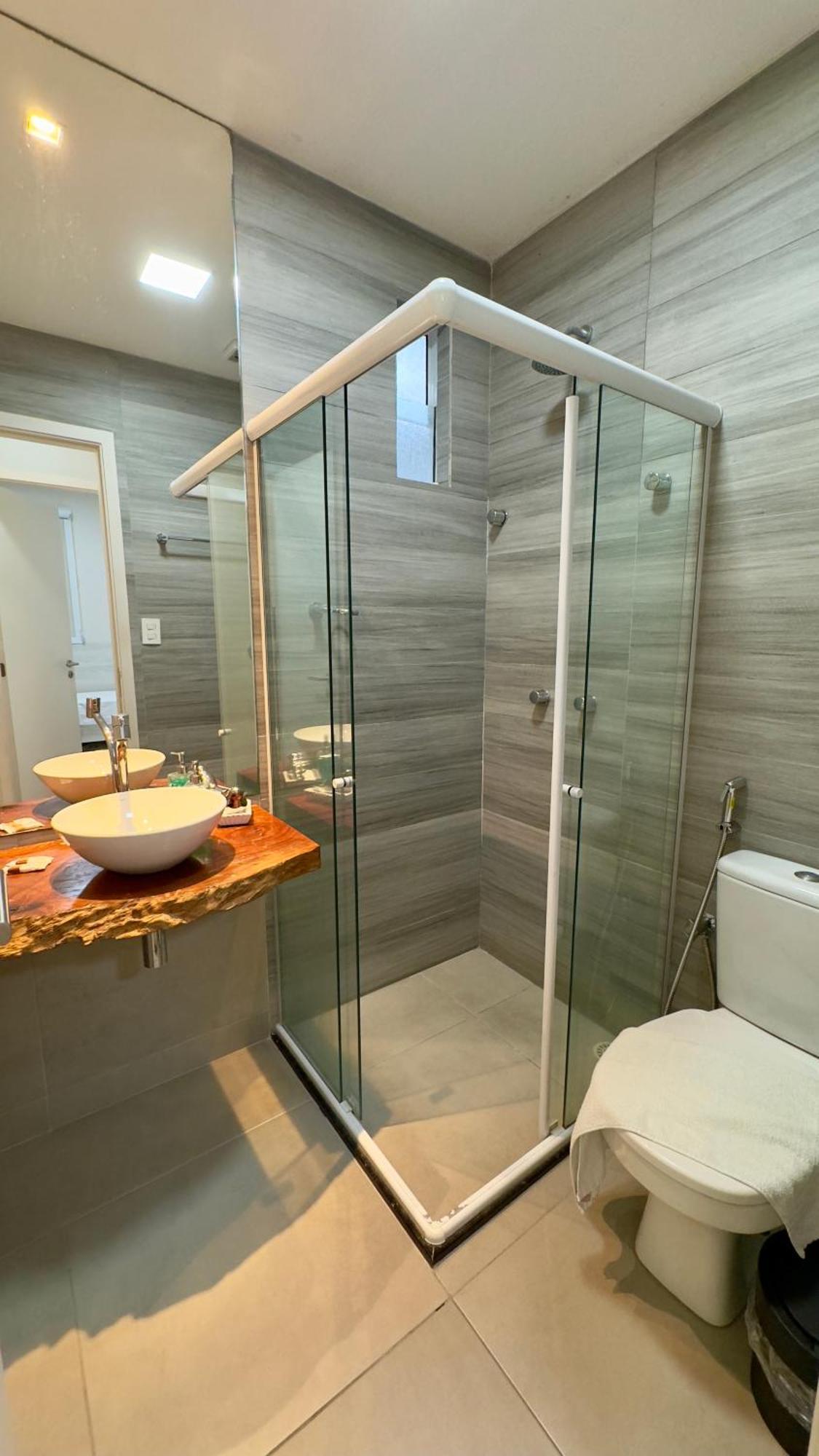 Edf Promenade - Apartamento Com 2 Quartos Climatizados A 150M Da Beira-Mar De Ponta Verde - Piscina, Academia, Sauna, Lavanderia, Home Cine, Churrasqueira, Salao De Jogos, Area Kids Maceió المظهر الخارجي الصورة